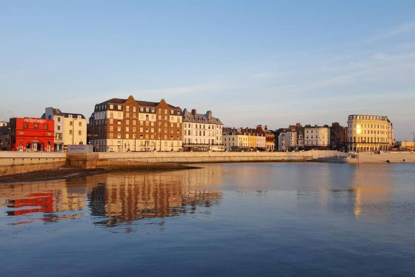 Newly Refurbished - Sunset Retreat Margate