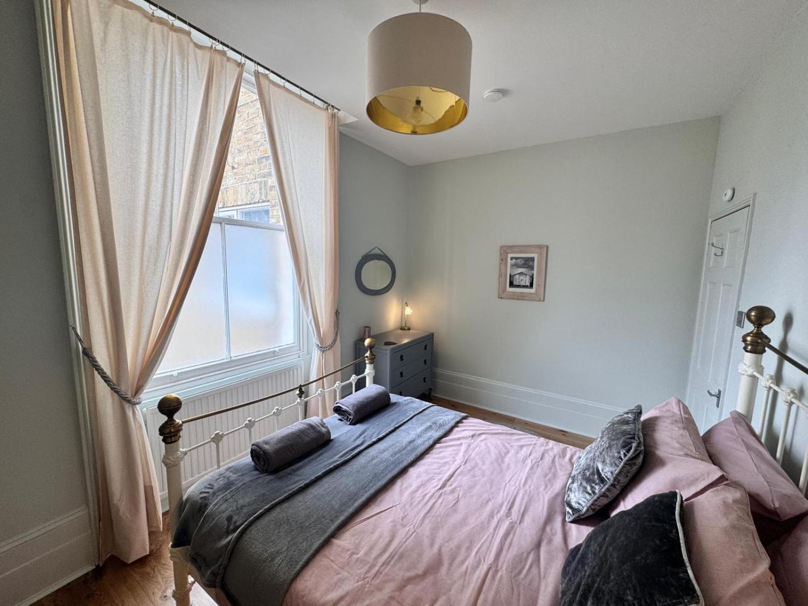 Apartment Newly Refurbished - Sunset Retreat